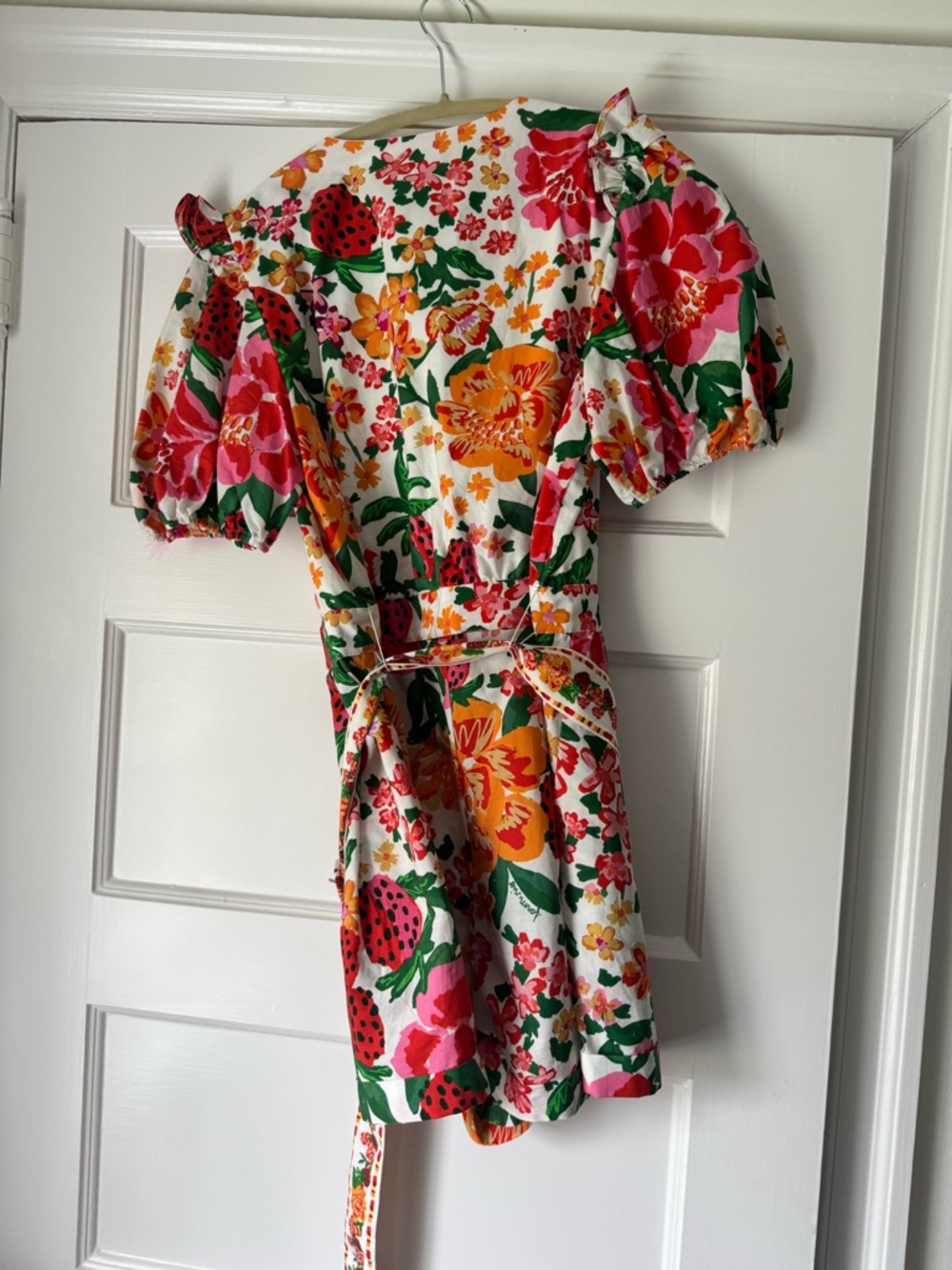 FARM Rio White Mini romper with Red Strawberry & Green Floral Print. Like NEW - Picture 3 of 5